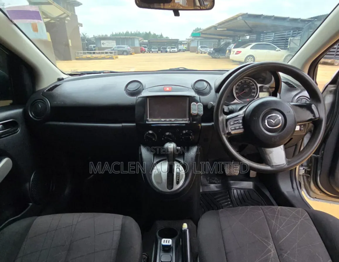 Nissan Note 2008 Green