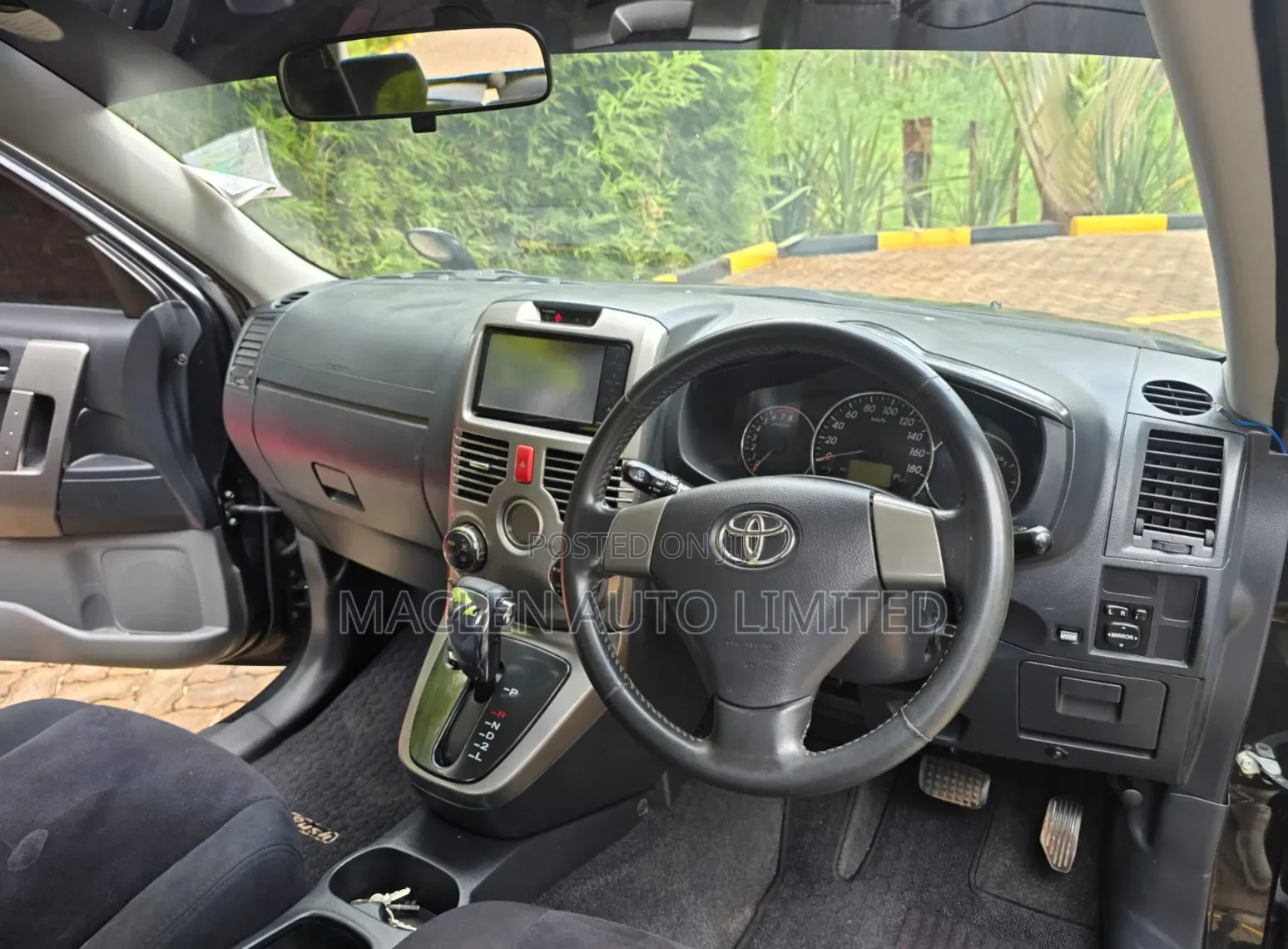 Toyota Rush 2012 Black
