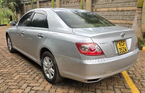 Toyota Mark X 2009 Silver