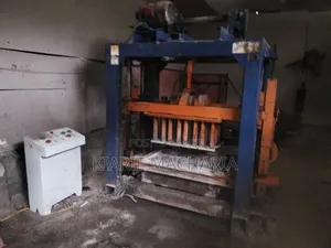 Qtj4- Semi Automatic Concrete Block Pavers Machine