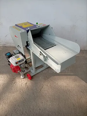 High Capacity Chaff Cutter Machine – 600kg/Hr Output 7.5hp