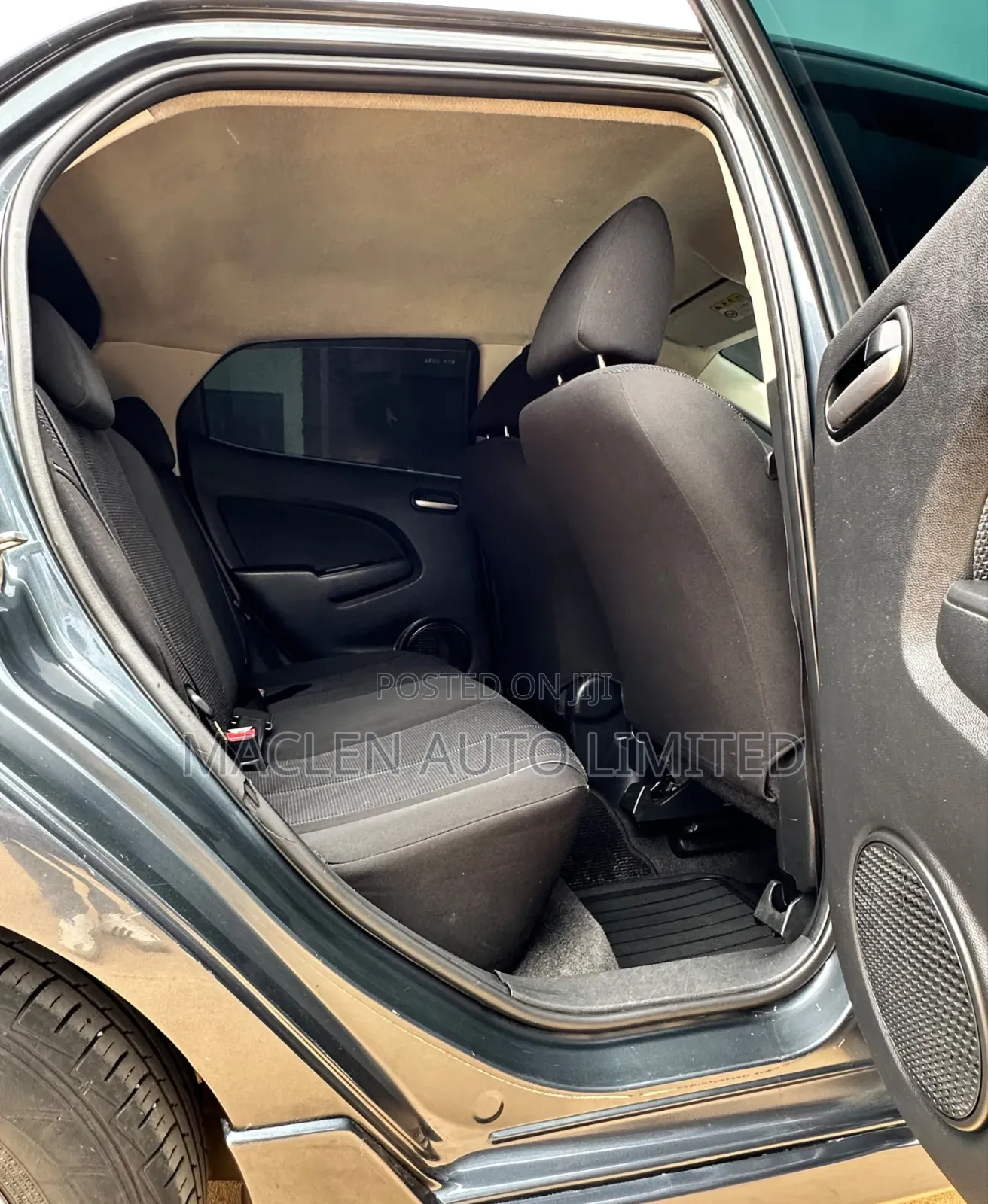 Mazda Demio 2010 Gray