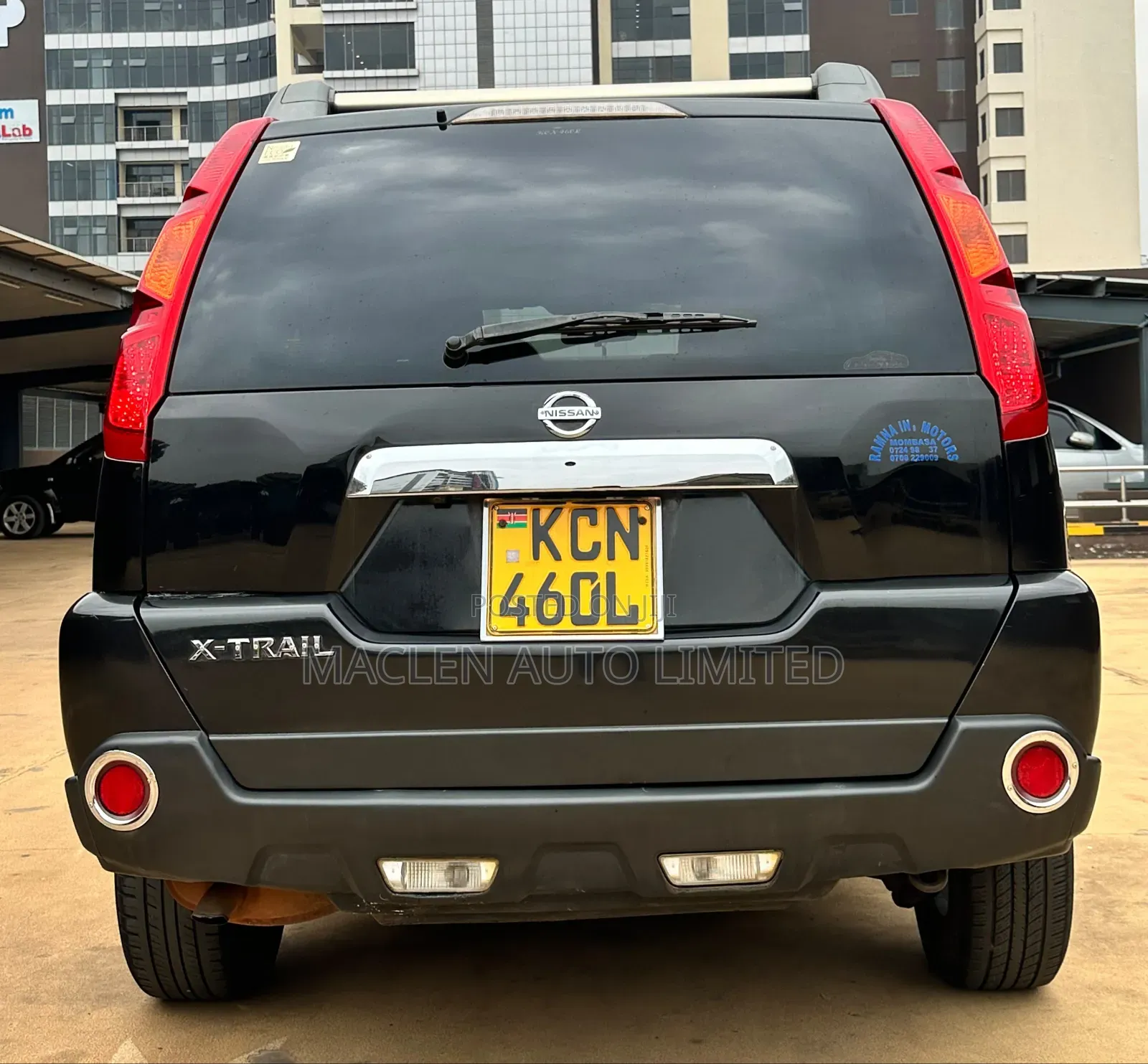 Nissan X-Trail 2010 Black