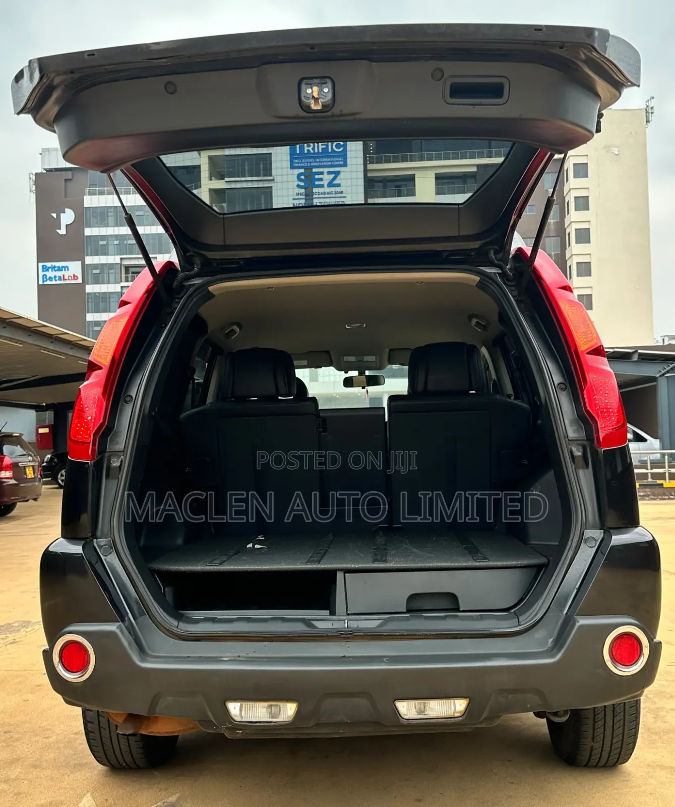 Nissan X-Trail 2010 Black
