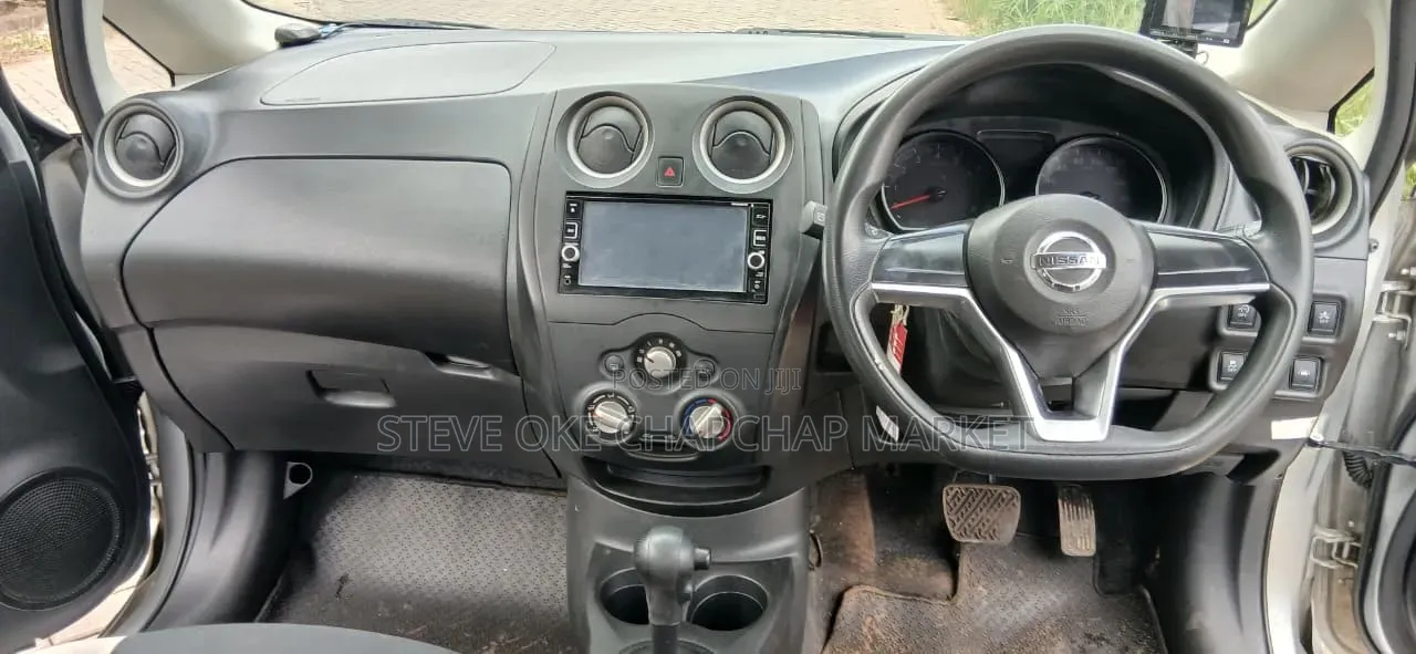 Nissan Note 2018 Silver