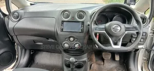 Nissan Note 2018 Silver