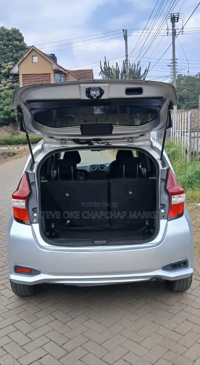 Nissan Note 2018 Silver