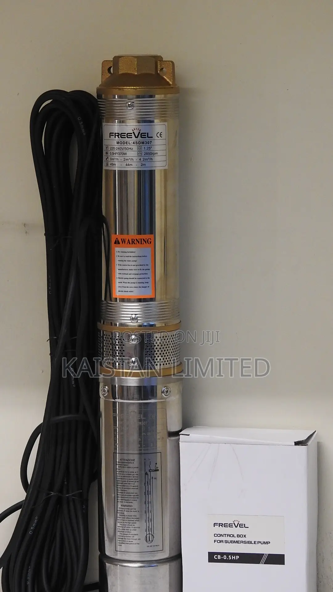 Freevel 0.5hp Submersible Water Pump. Borehole Pump 49m Head 4sdm307