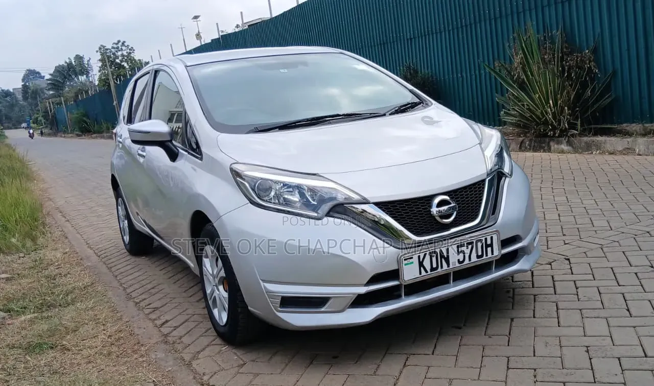 Nissan Note 2018 Silver