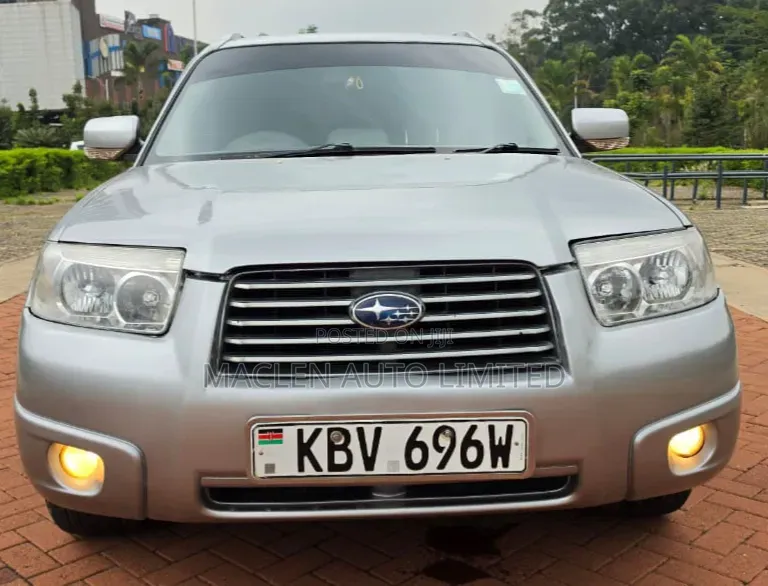 Subaru Forester 2006 Silver