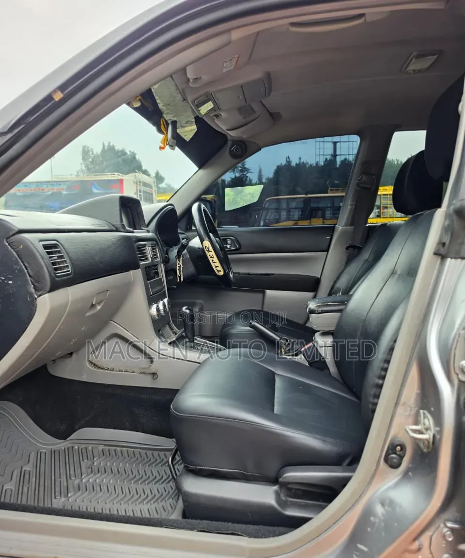 Subaru Forester 2006 Silver