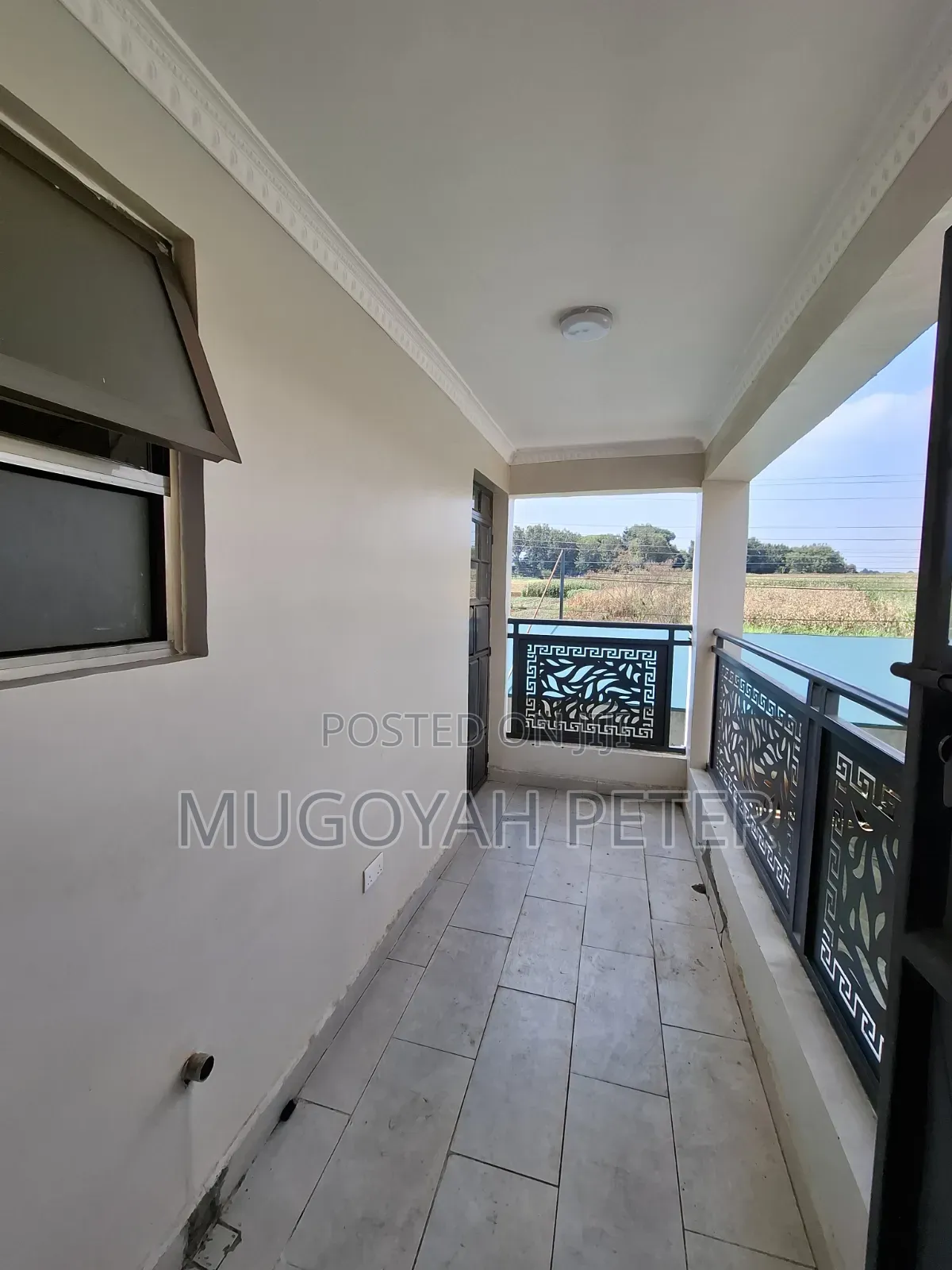 3bdrm Townhouse / Terrace in Kerarapon, Karen C for rent