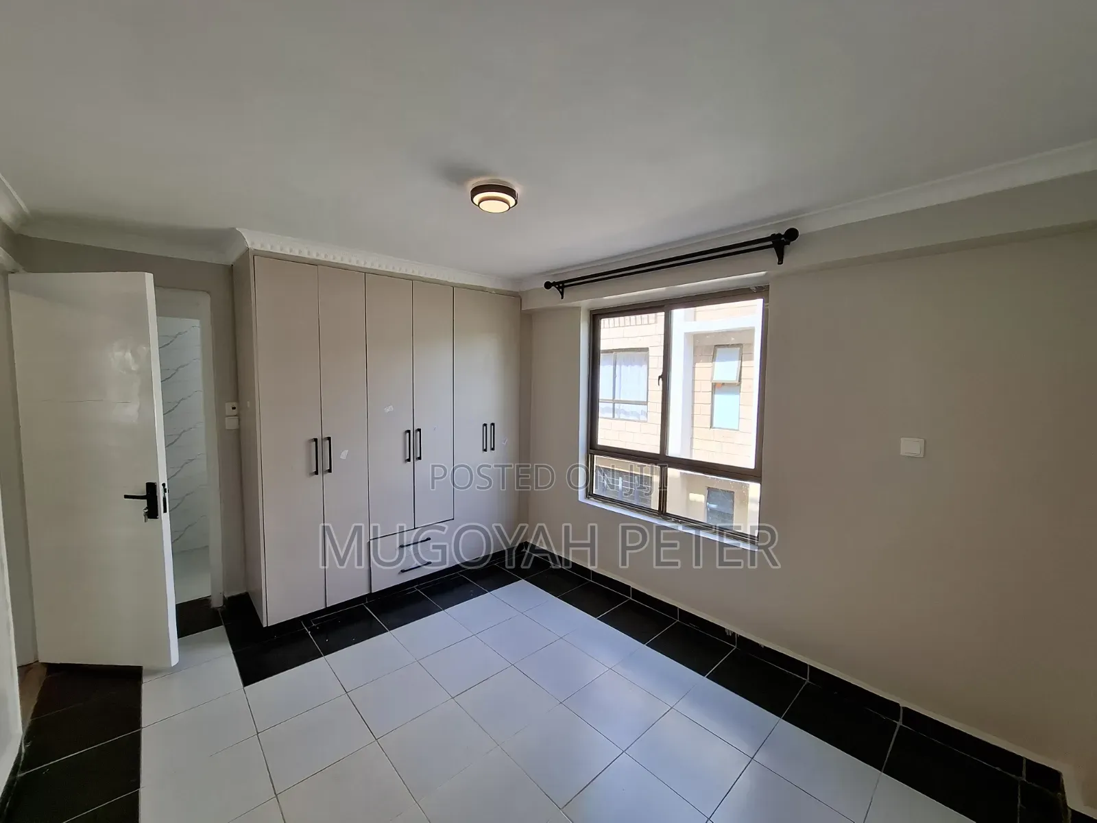 3bdrm Townhouse / Terrace in Kerarapon, Karen C for rent