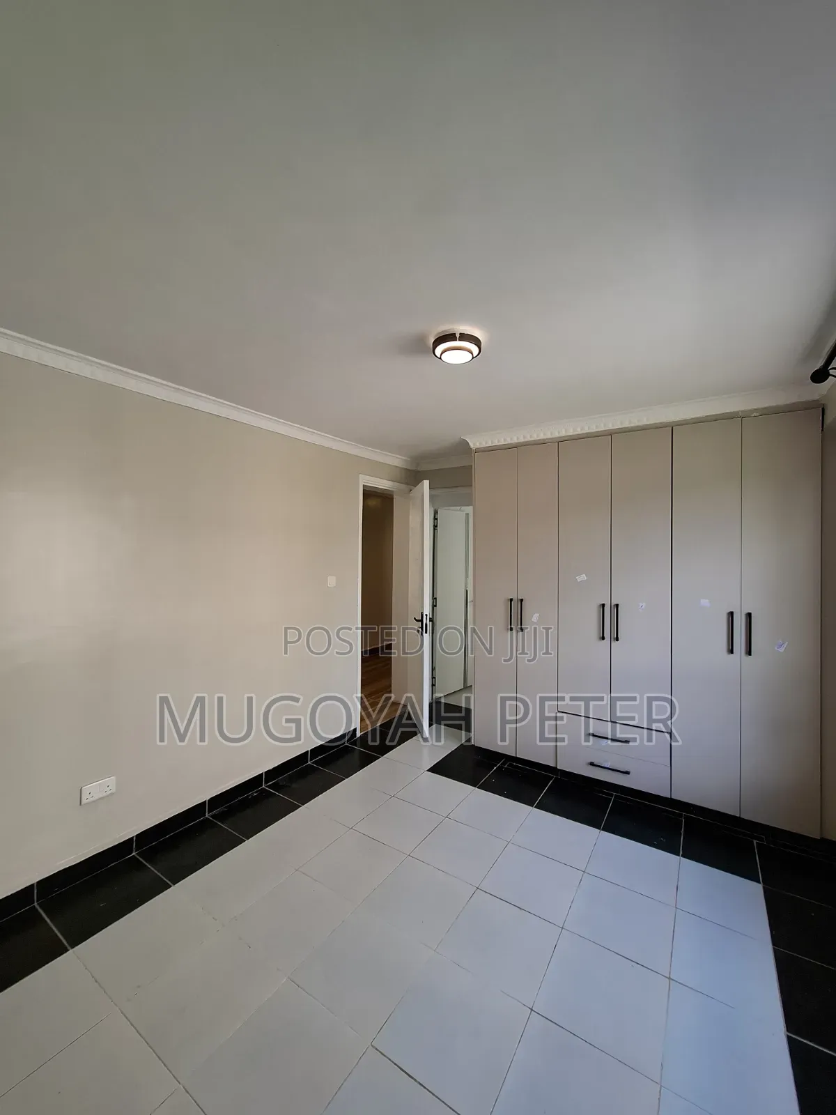 3bdrm Townhouse / Terrace in Kerarapon, Karen C for rent