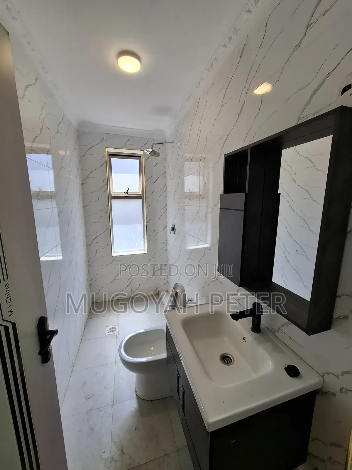 3bdrm Townhouse / Terrace in Kerarapon, Karen C for rent