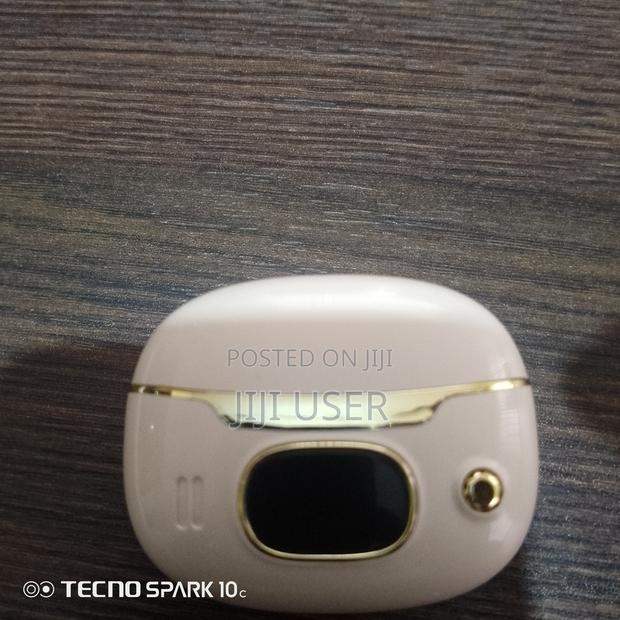 D32 Wireless Bluetooth 5.4 Sleep Earphone Stereo Bass - main view
