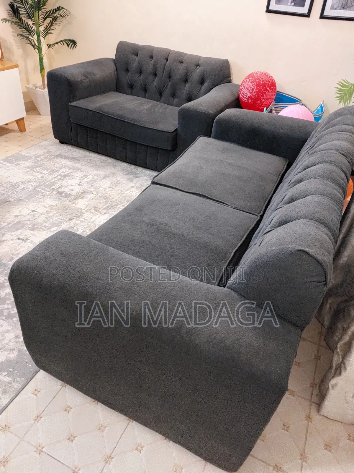Super Comfy 5-Seater Sofa With Spring