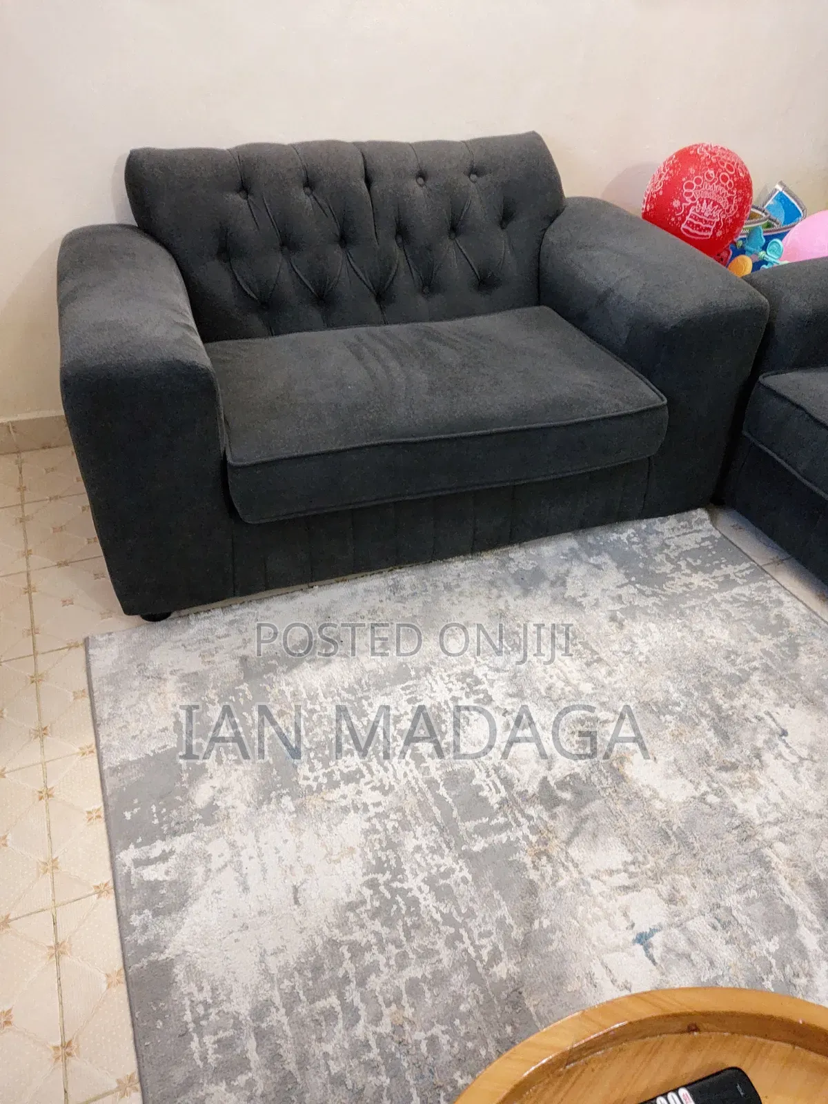 Super Comfy 5-Seater Sofa With Spring