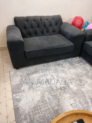 Super Comfy 5-Seater Sofa With Spring