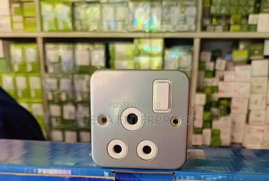 15amp Metallic Single Socket