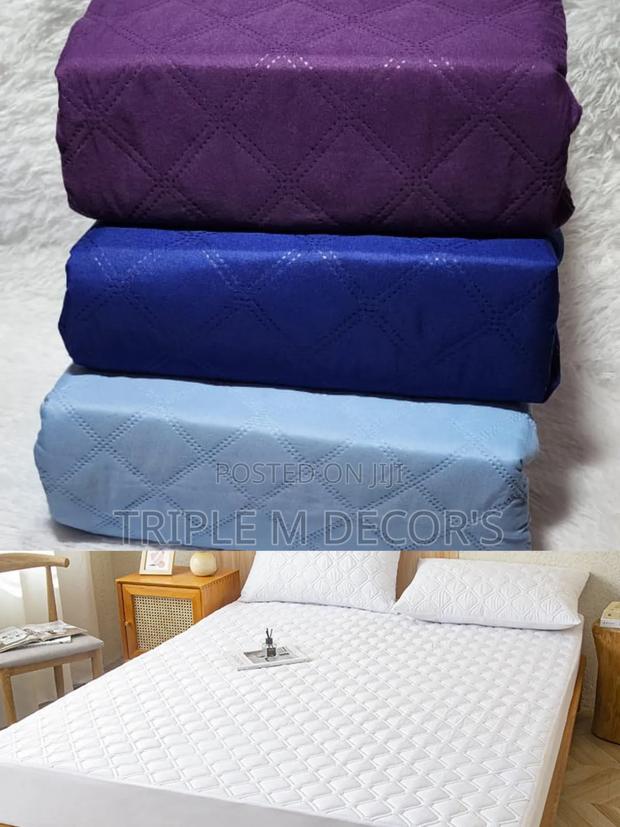 Premium Modern 4 by 6 Mattress Protectors - thumbnail 2