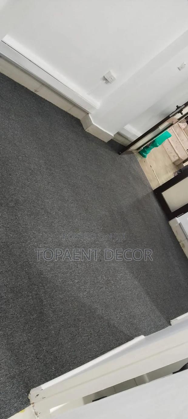 Warm Grey Wall to Wall Carpets
