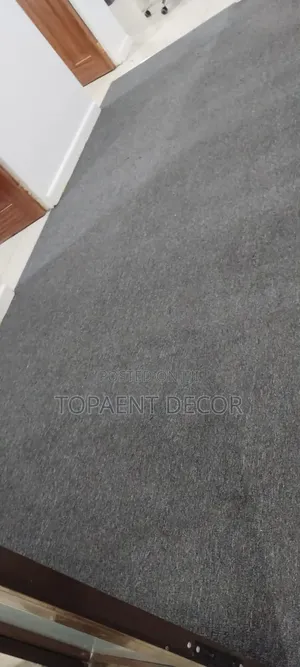 Warm Grey Wall to Wall Carpets