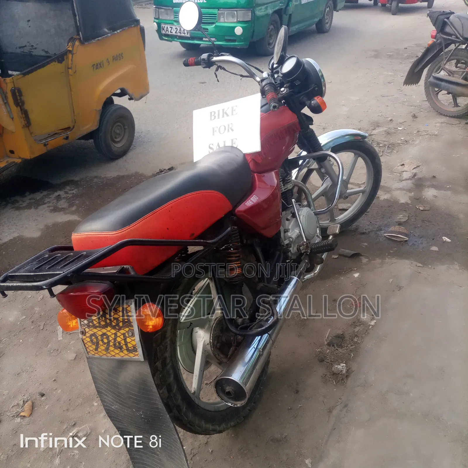 Bajaj Boxer 100 2023 Red