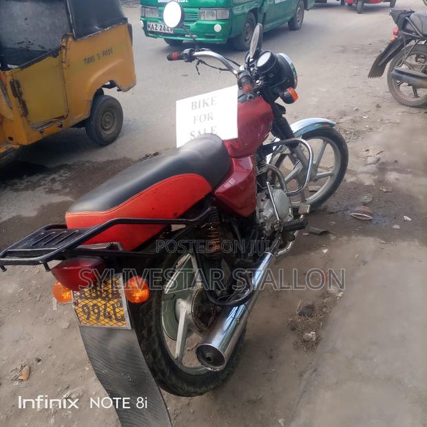 Bajaj Boxer 100 2023 Red - thumbnail 3