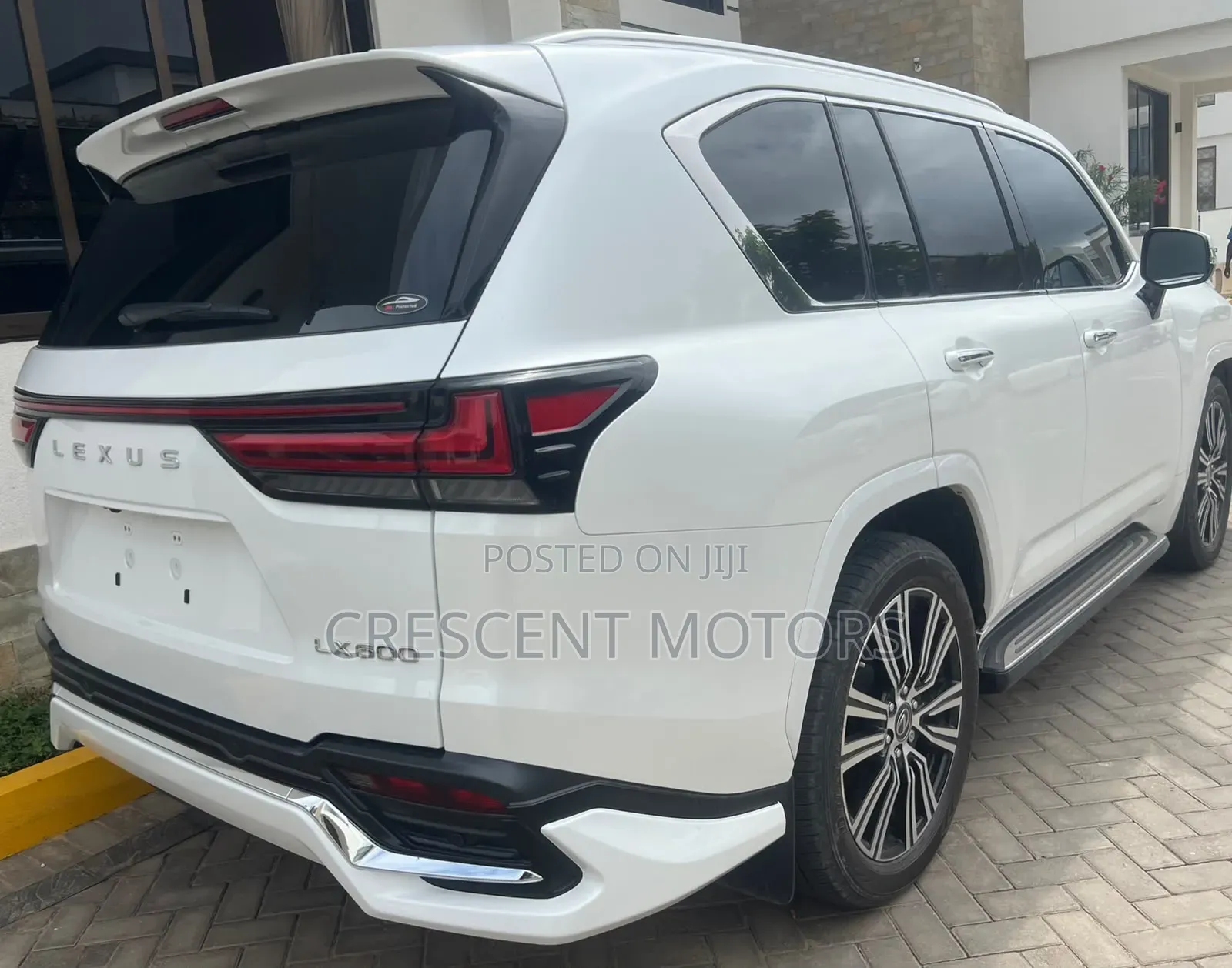 Lexus LX 2024 White