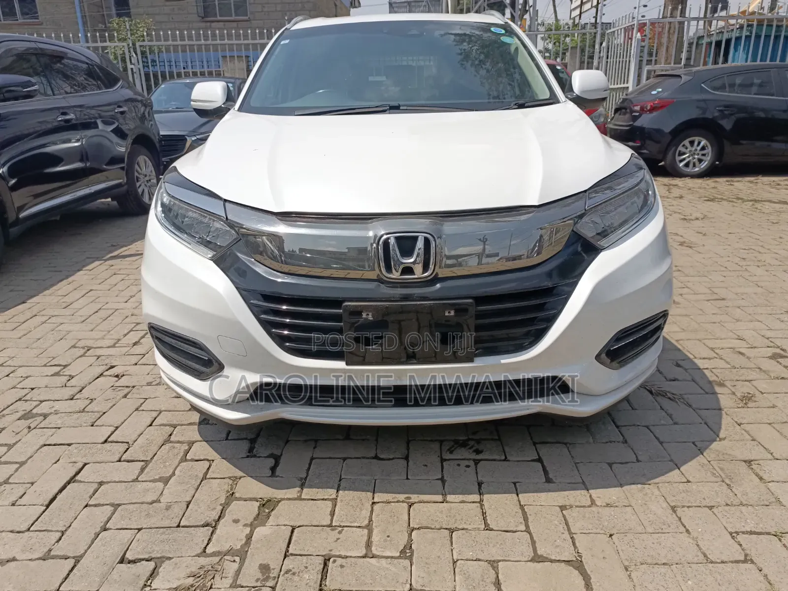 Honda Vezel 2019 White