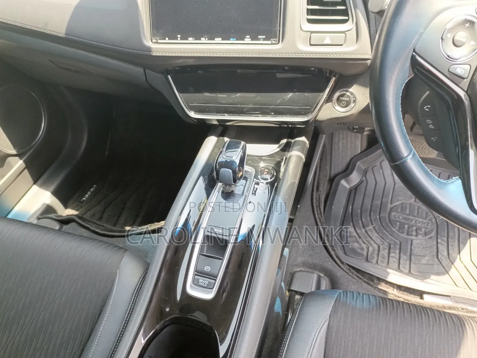 Honda Vezel 2019 White