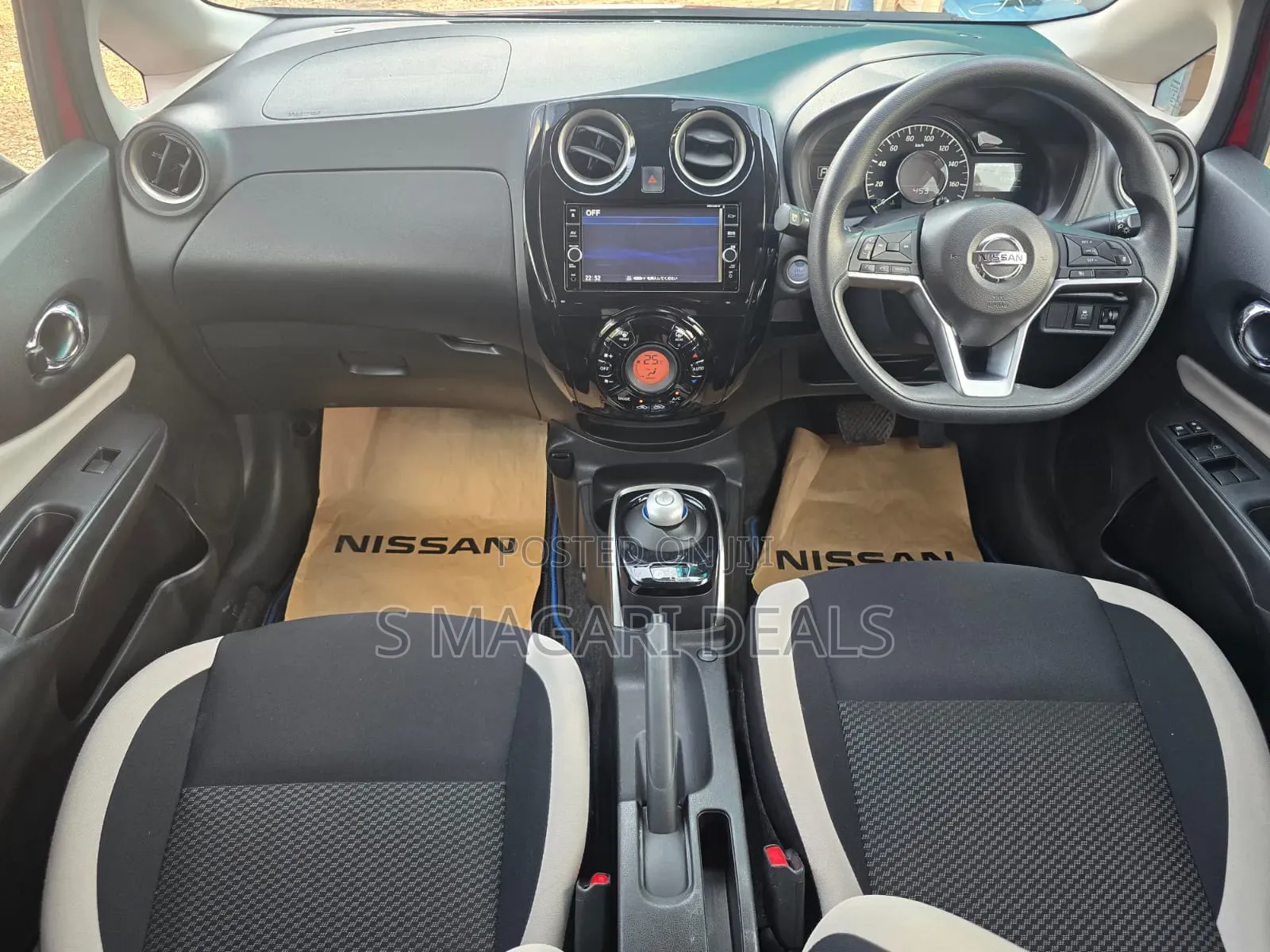 Nissan Note 2019 Red