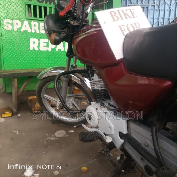 Bajaj Boxer 100 2022 Red - thumbnail 4