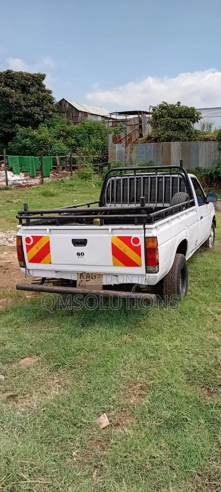 Nissan Hardbody 1998 White