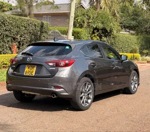 Mazda Axela 2016 Gray