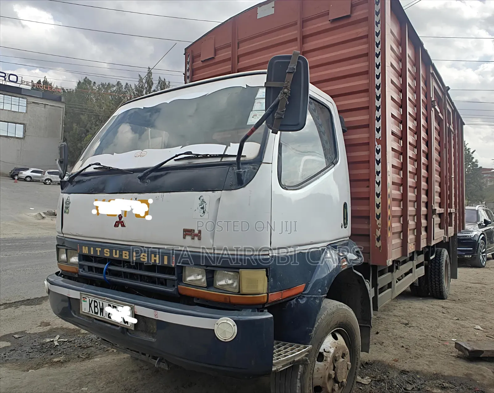 Mitsubishi Fh Local 2013