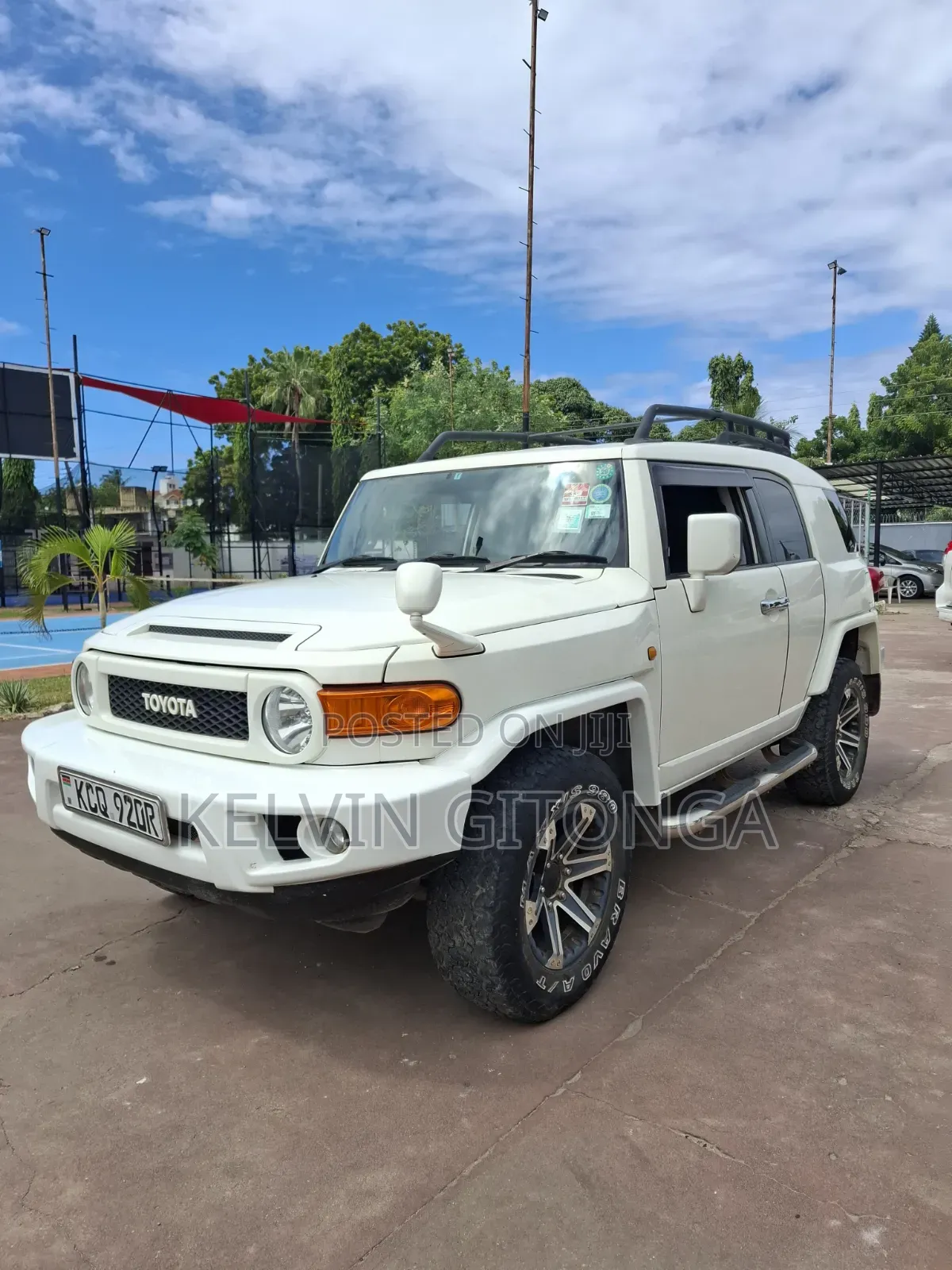 Toyota FJ Cruiser 2013 White