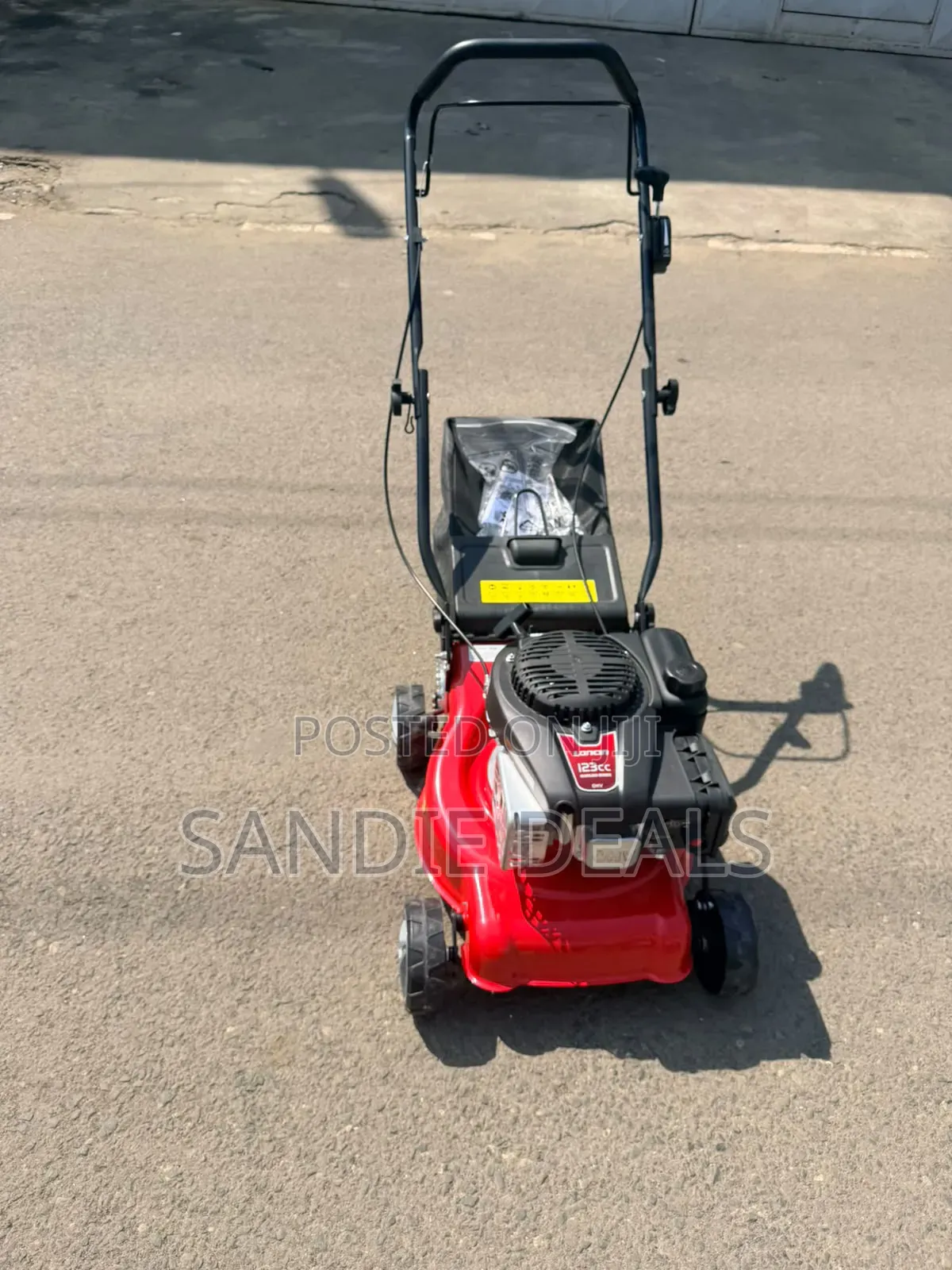 Garden Mower/ Lawn Mowing