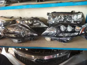 Lexus Rx 350 Headlights