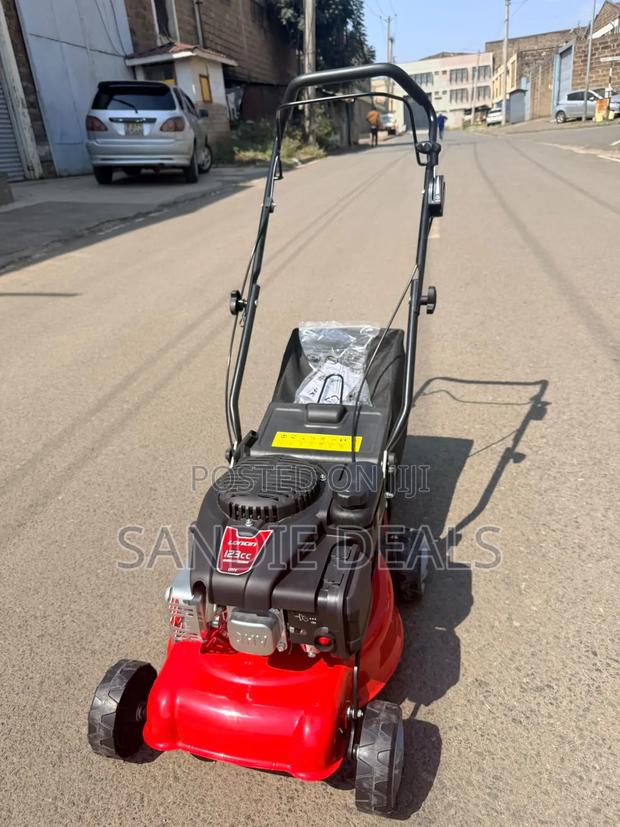 Lawn Grass Cutter - thumbnail 2