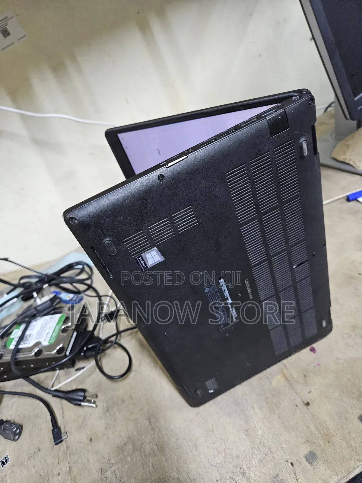 Laptop Dell Latitude 5400 8GB Intel Core i5 SSD 256GB