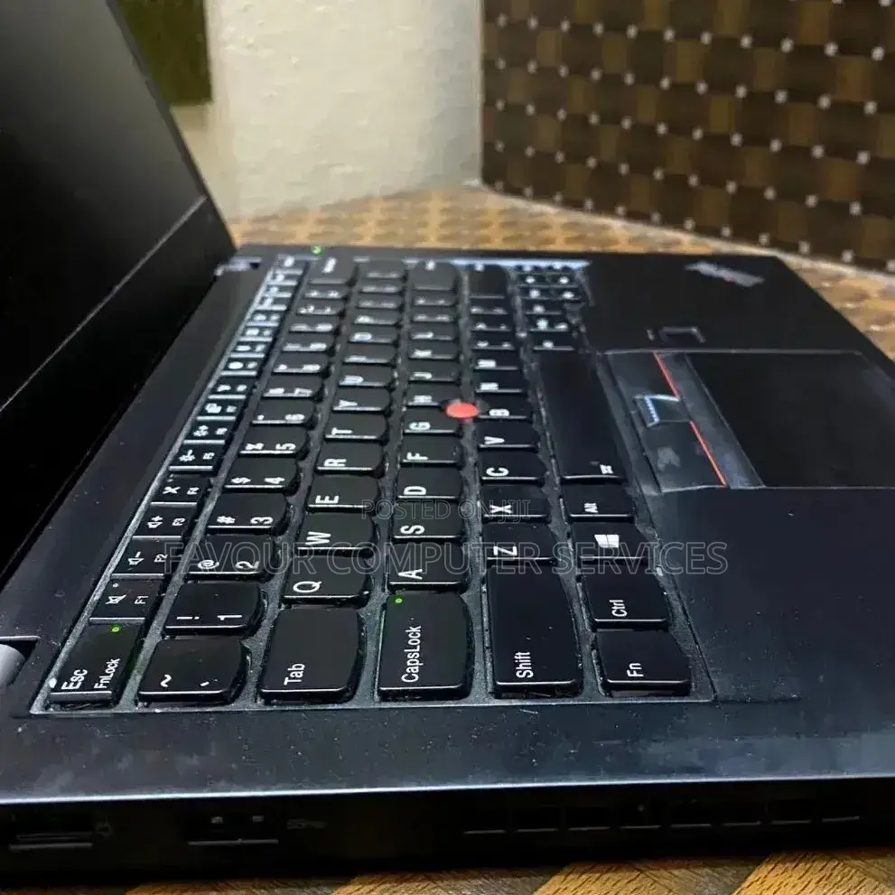 Laptop Lenovo ThinkPad T490s 16GB Intel Core i5 SSD 512GB