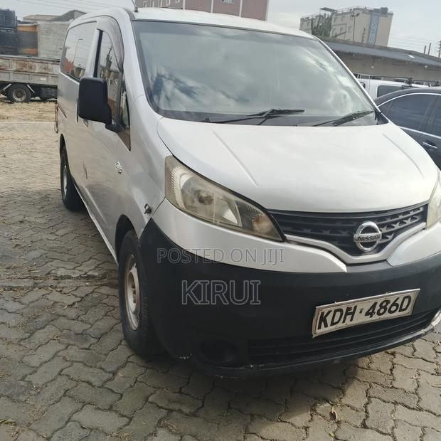 Nissan NV200 2014 Silver