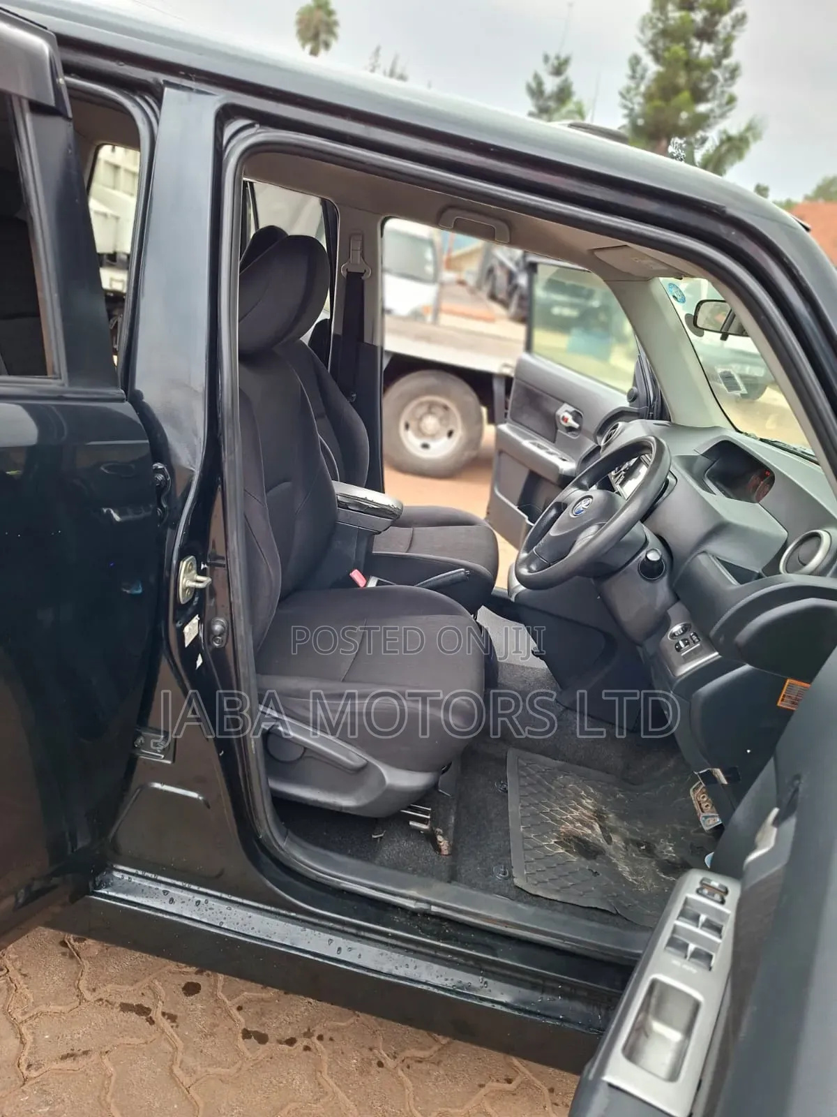 Toyota Corolla Rumion 2014 Black