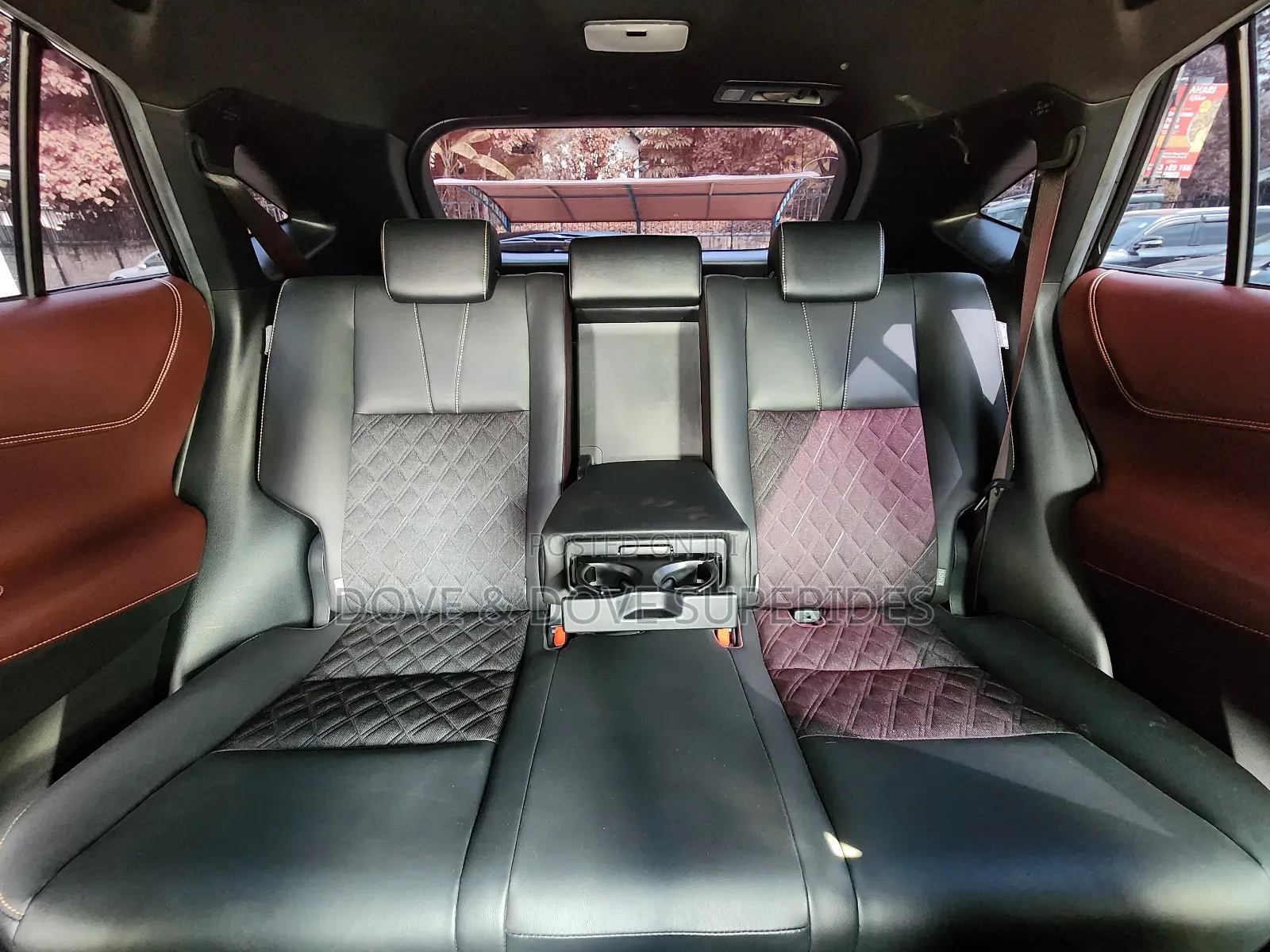 Toyota Harrier 2.0 2019 Black