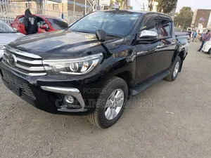 Toyota Hilux 2020 Black
