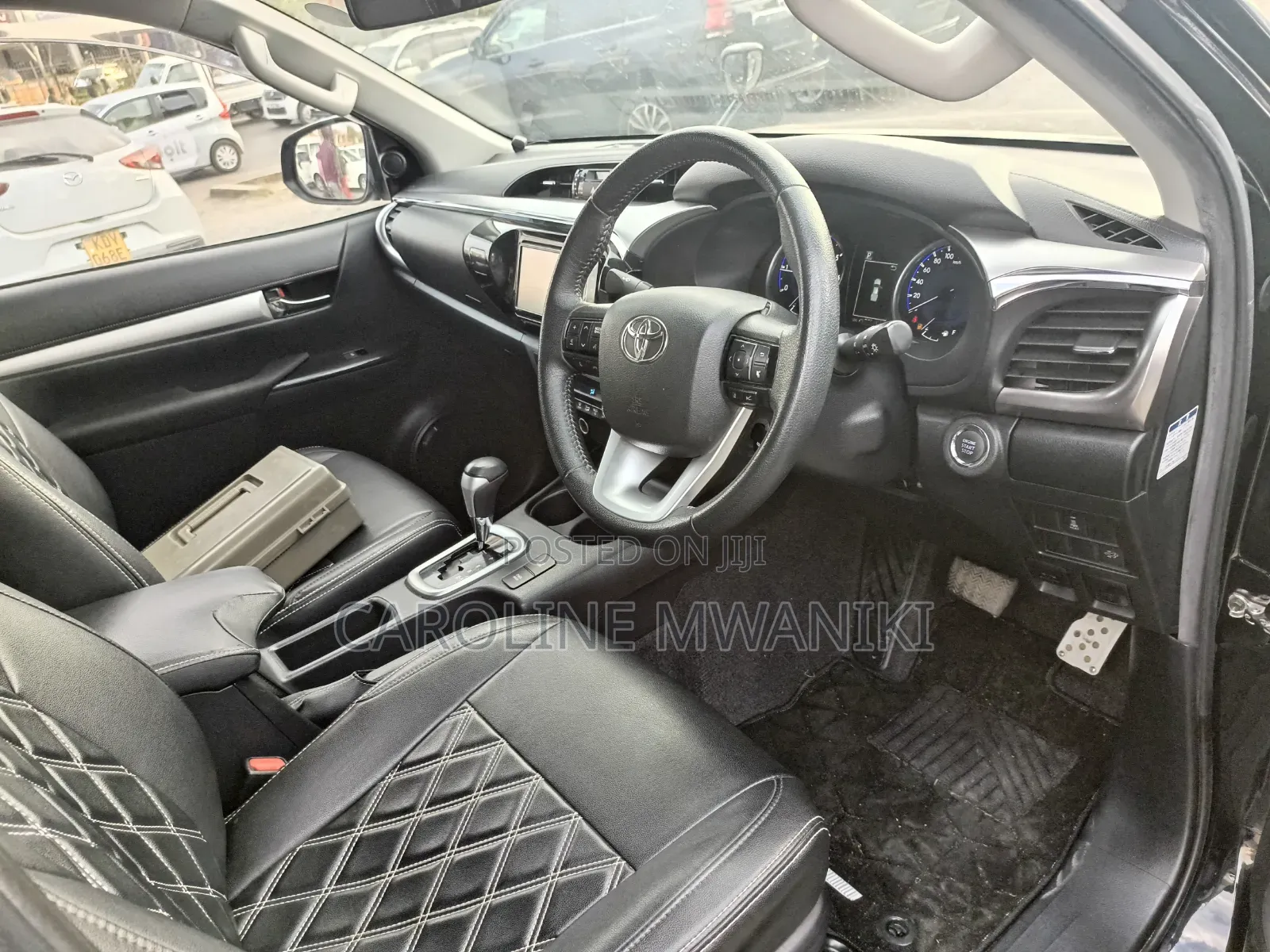 Toyota Hilux 2020 Black