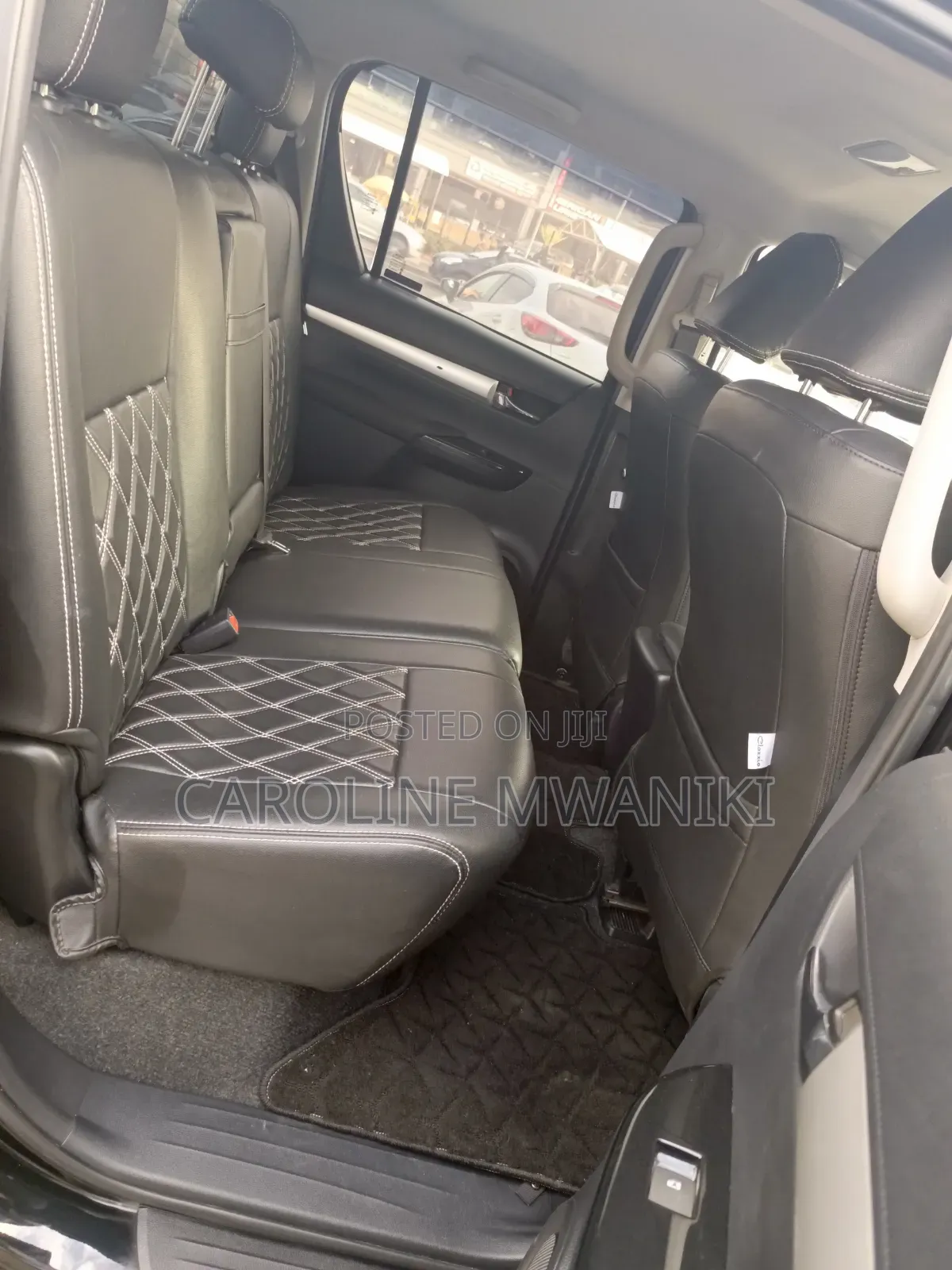 Toyota Hilux 2020 Black