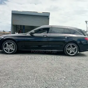 Mercedes-Benz C200 2017 Black